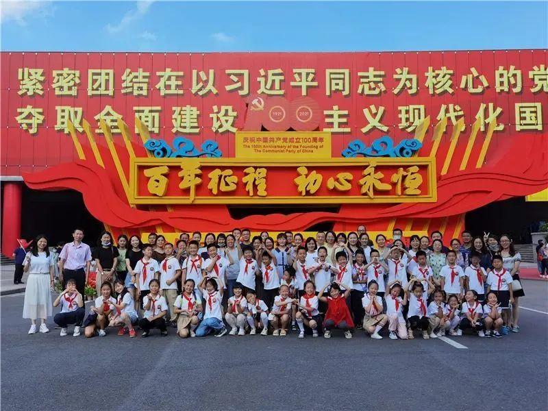 虫虫助手下载